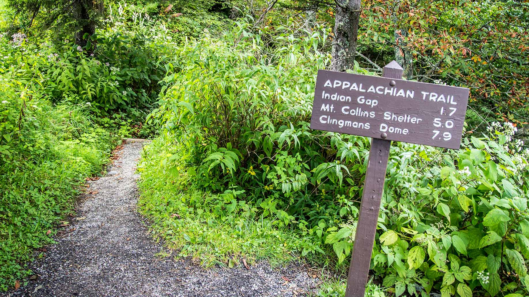 appalachian trail hiking sign