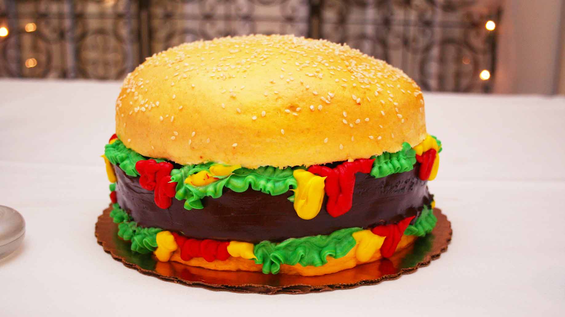 grooms cake wedding hamburger 