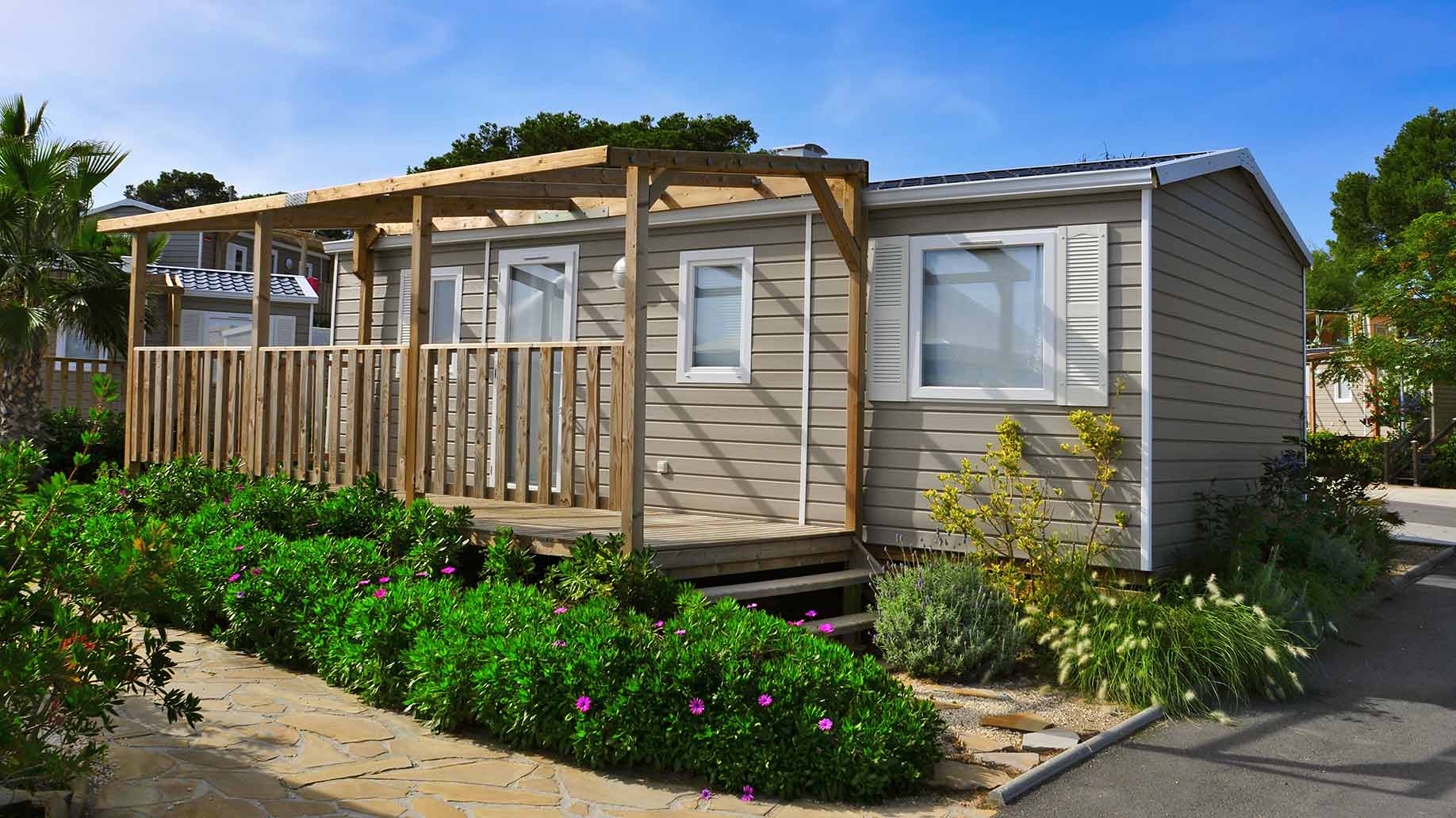 Downsizing to a Mobile Home - Prices & Cost